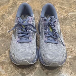 Brooks Women's Athletic Shoes - Light Blue and Gray